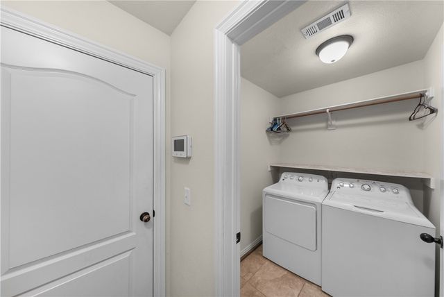 402 Arch Street, Bentonville, AR 72712