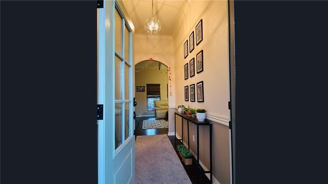 402 Arch Street, Bentonville, AR 72712