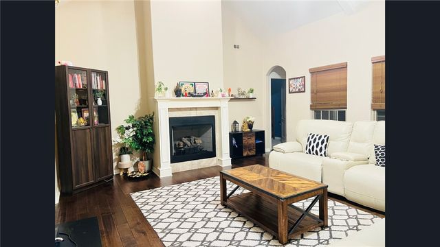 402 Arch Street, Bentonville, AR 72712