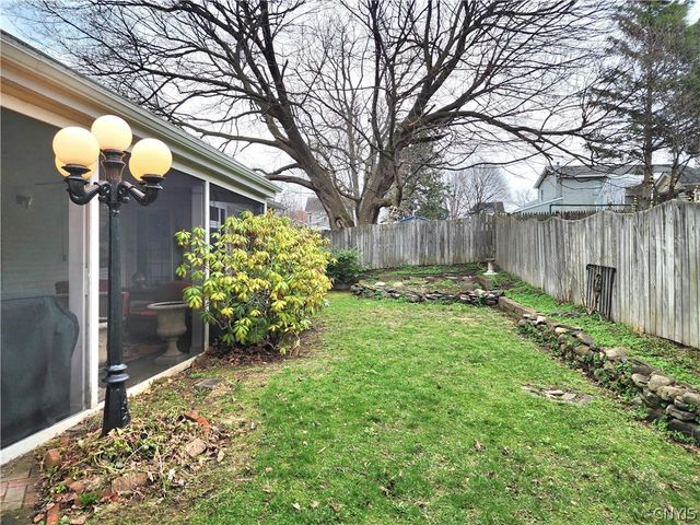 135 West Cayuga Street, Oswego, NY 13126