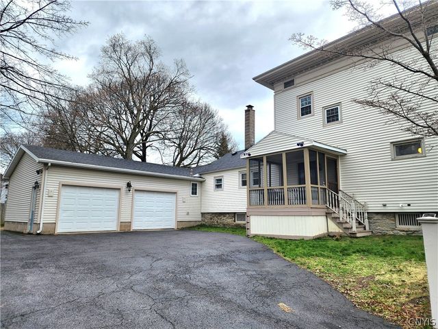135 West Cayuga Street, Oswego, NY 13126