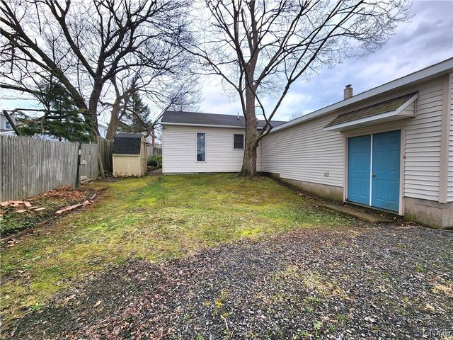 135 West Cayuga Street, Oswego, NY 13126
