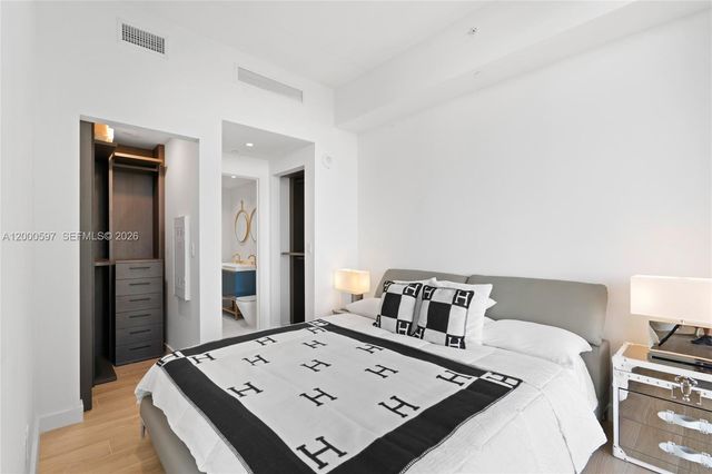 2678 Tigertail Ave 615, Miami, FL 33133