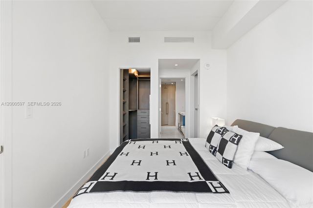 2678 Tigertail Ave 615, Miami, FL 33133