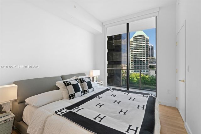 2678 Tigertail Ave 615, Miami, FL 33133