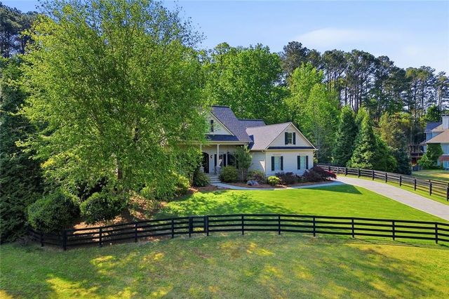 102 Country Acres Lane, Canton, GA 30115