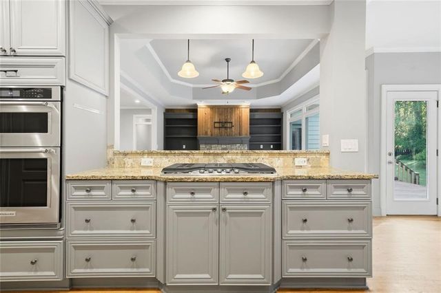 102 Country Acres Lane, Canton, GA 30115