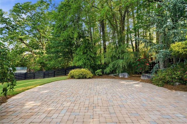 102 Country Acres Lane, Canton, GA 30115