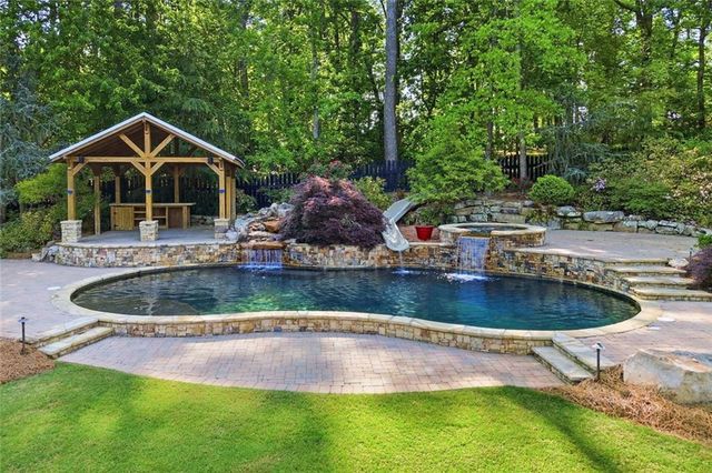 102 Country Acres Lane, Canton, GA 30115