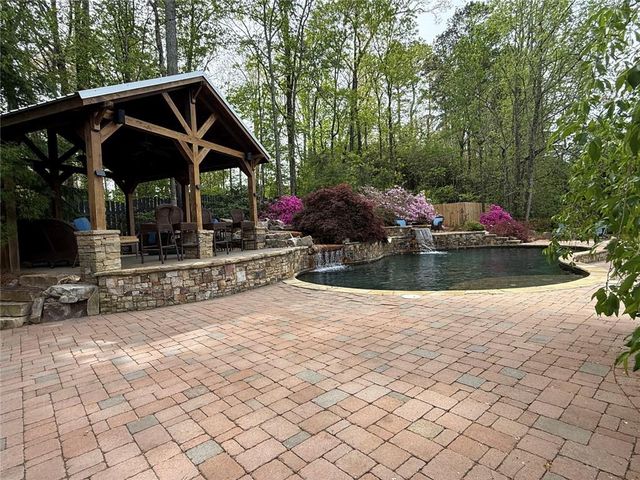 102 Country Acres Lane, Canton, GA 30115