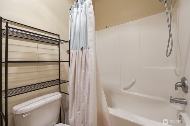 5107 66th Avenue SE, Lacey, WA 98513