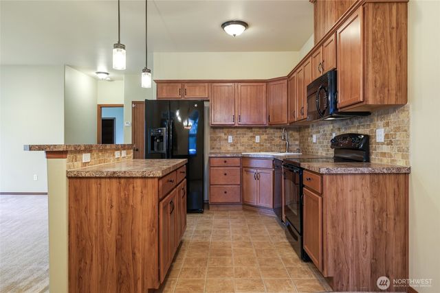 5107 66th Avenue SE, Lacey, WA 98513