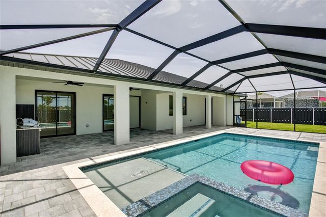 819 SW 16TH TERRACE, Cape Coral, FL 33991