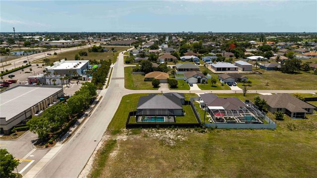 819 SW 16TH TERRACE, Cape Coral, FL 33991
