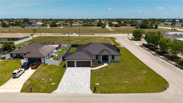 819 SW 16TH TERRACE, Cape Coral, FL 33991