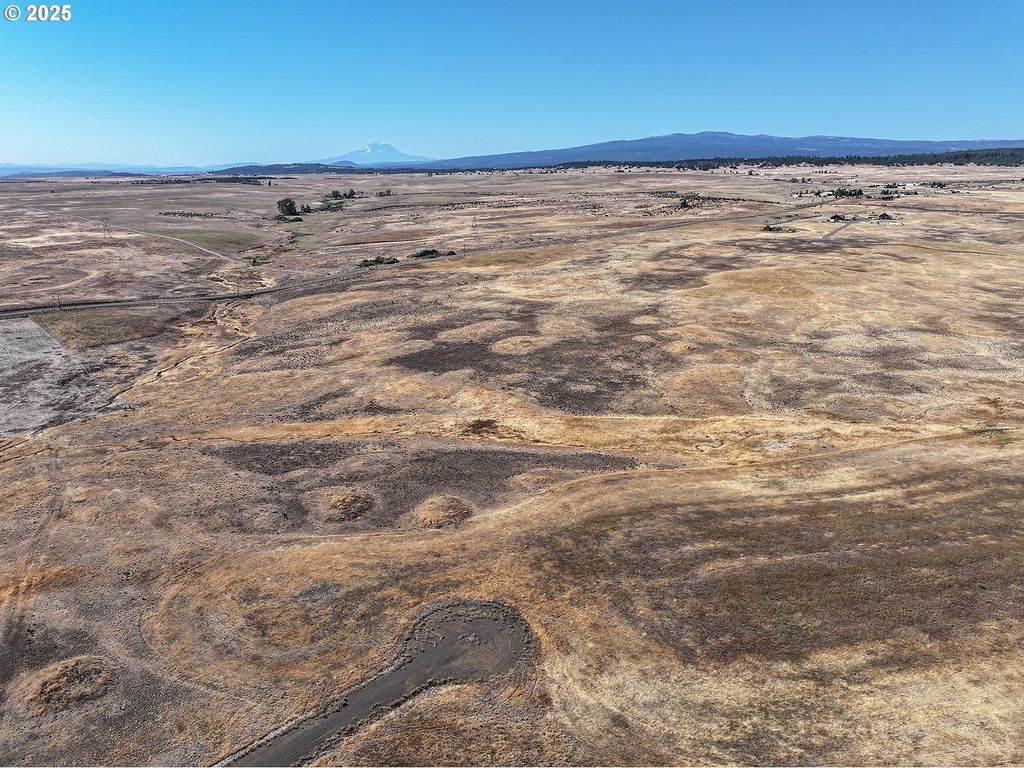 Image 9 of property listing at FENTON Ln, Goldendale, WA 98620