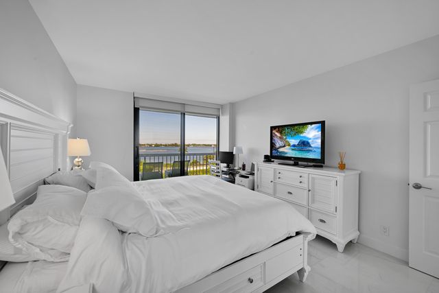 3300 S Ocean Boulevard 306n, Palm Beach, FL 33480