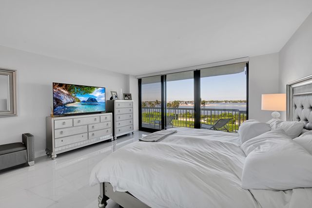 3300 S Ocean Boulevard 306n, Palm Beach, FL 33480