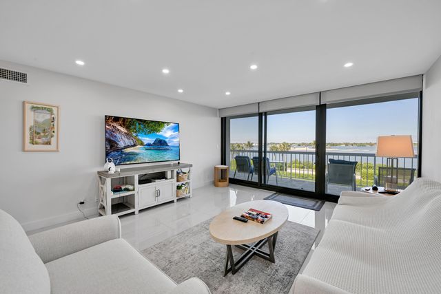 3300 S Ocean Boulevard 306n, Palm Beach, FL 33480