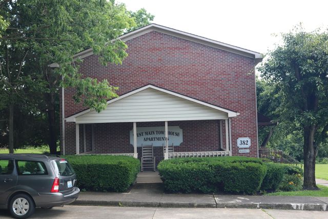 382 W Main Street, Carlisle, KY 40311