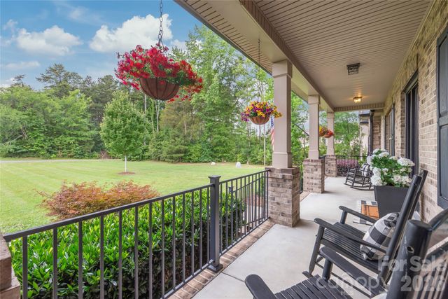 1808 Huntley Ridge Drive, Concord, NC 28025
