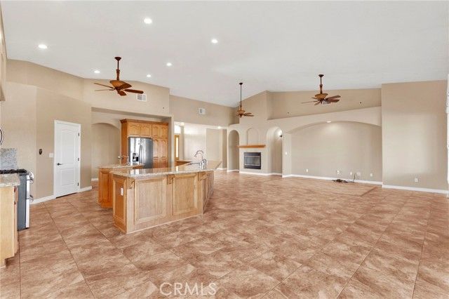 17412 Danbury Avenue, Hesperia, CA 92345