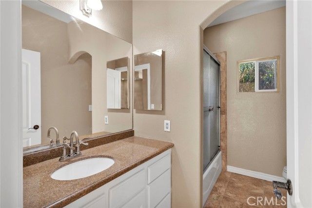 17412 Danbury Avenue, Hesperia, CA 92345