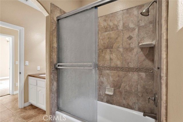 17412 Danbury Avenue, Hesperia, CA 92345