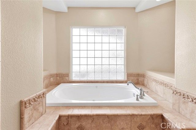 17412 Danbury Avenue, Hesperia, CA 92345