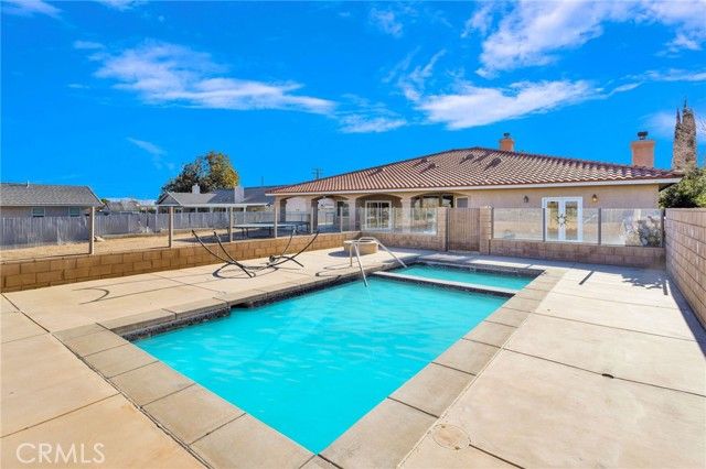 17412 Danbury Avenue, Hesperia, CA 92345