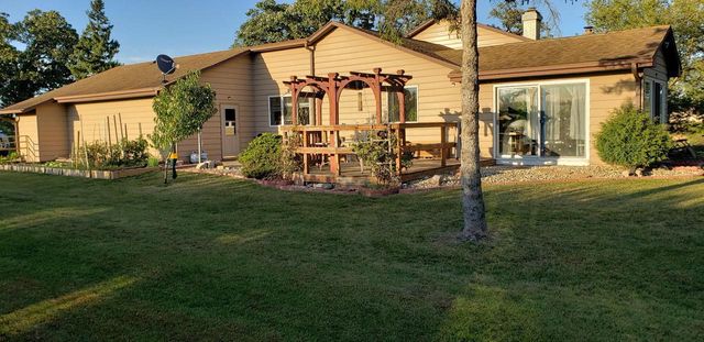 3377 N HACKBARTH ROADS, Janesville, WI 53548