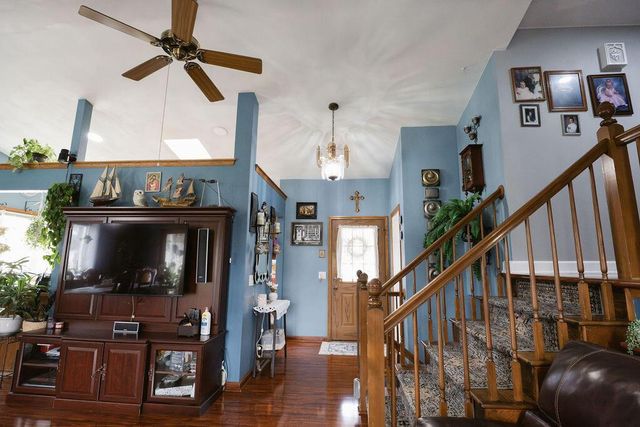 3377 N HACKBARTH ROADS, Janesville, WI 53548