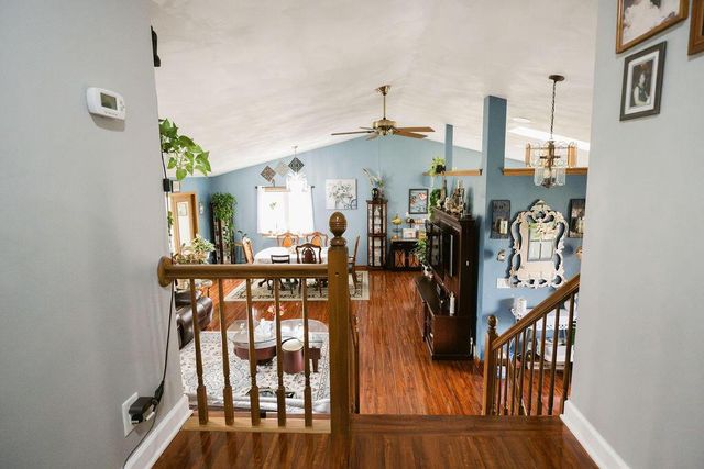 3377 N HACKBARTH ROADS, Janesville, WI 53548