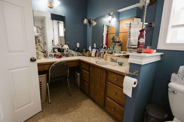 3377 N HACKBARTH ROADS, Janesville, WI 53548