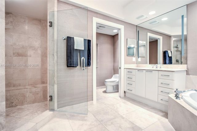 3535 S OCEAN DR 705, Hollywood, FL 33019
