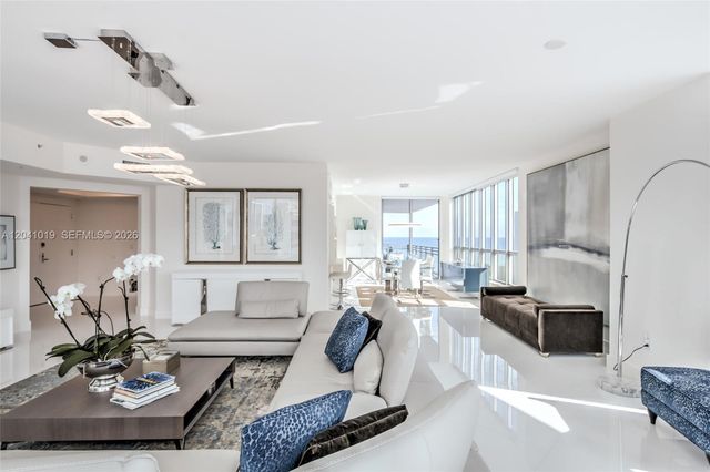 3535 S OCEAN DR 705, Hollywood, FL 33019