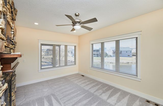 2100 NW Prairie Creek Drive, Grimes, IA 50111