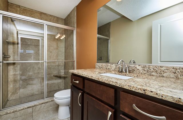 2100 NW Prairie Creek Drive, Grimes, IA 50111