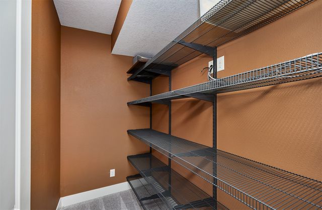 2100 NW Prairie Creek Drive, Grimes, IA 50111