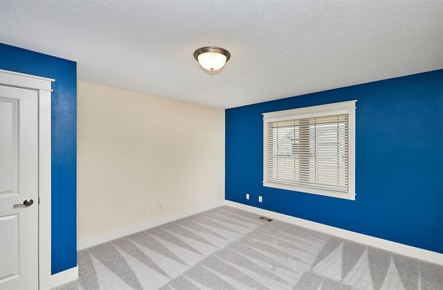 2100 NW Prairie Creek Drive, Grimes, IA 50111