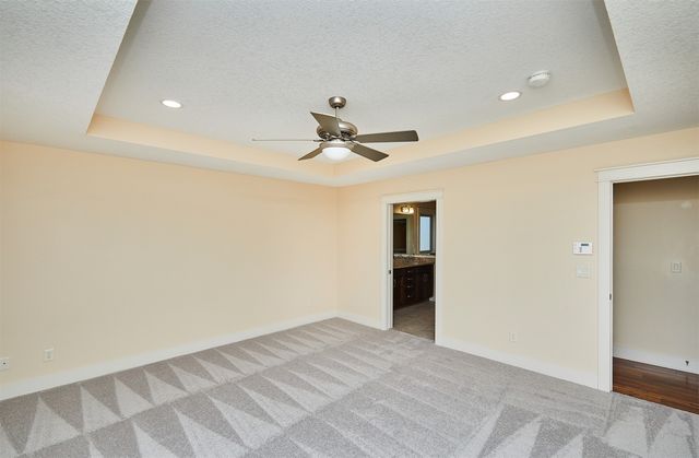 2100 NW Prairie Creek Drive, Grimes, IA 50111