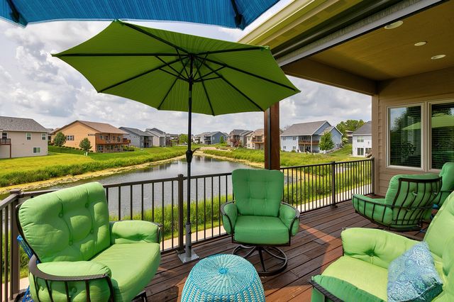 2100 NW Prairie Creek Drive, Grimes, IA 50111