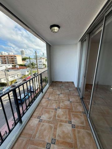 7850 Byron Ave 403, Miami Beach, FL 33141