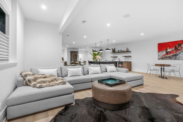 3341 Gaslight Lane, Saugatuck Twp, MI 49453