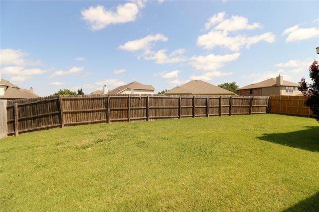 1112 Kimbro Drive, Forney, TX 75126