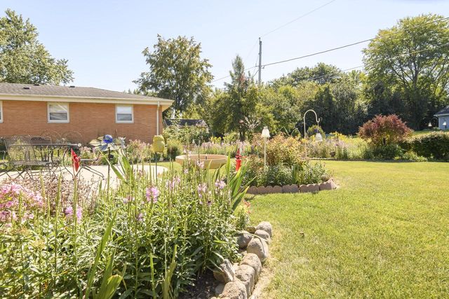 W181N8243 Destiny DRIVE, Menomonee Falls, WI 53051