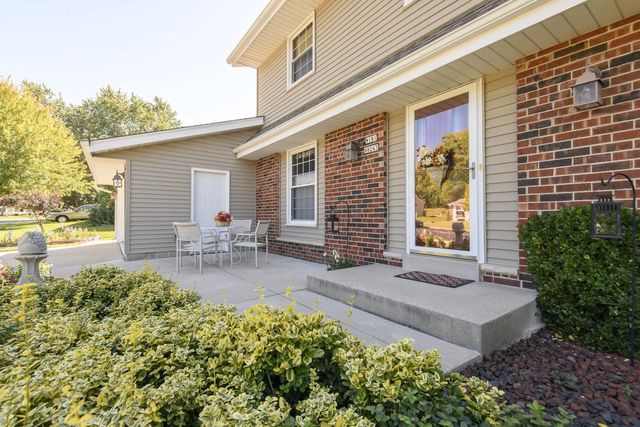 W181N8243 Destiny DRIVE, Menomonee Falls, WI 53051