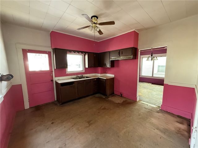 1714 Victoria Avenue, Arnold, PA 15068