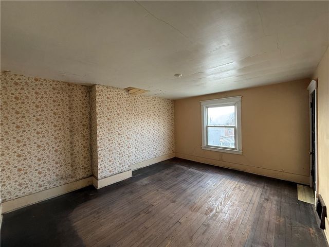 1714 Victoria Avenue, Arnold, PA 15068