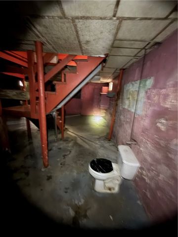 1714 Victoria Avenue, Arnold, PA 15068